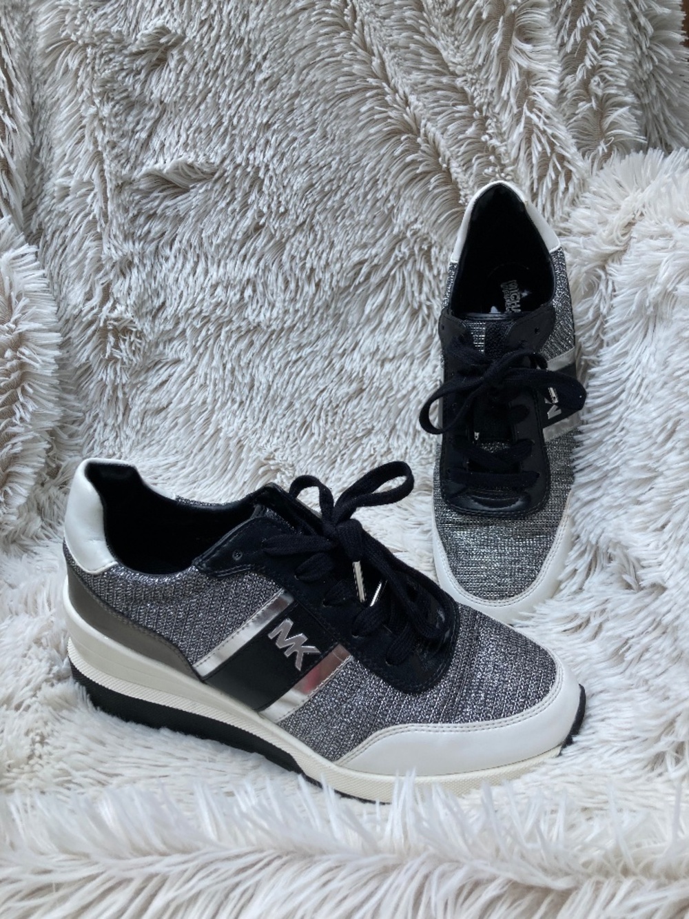 Michael Kors Mabel Anthracite Trainer Sneakers Size 7.5